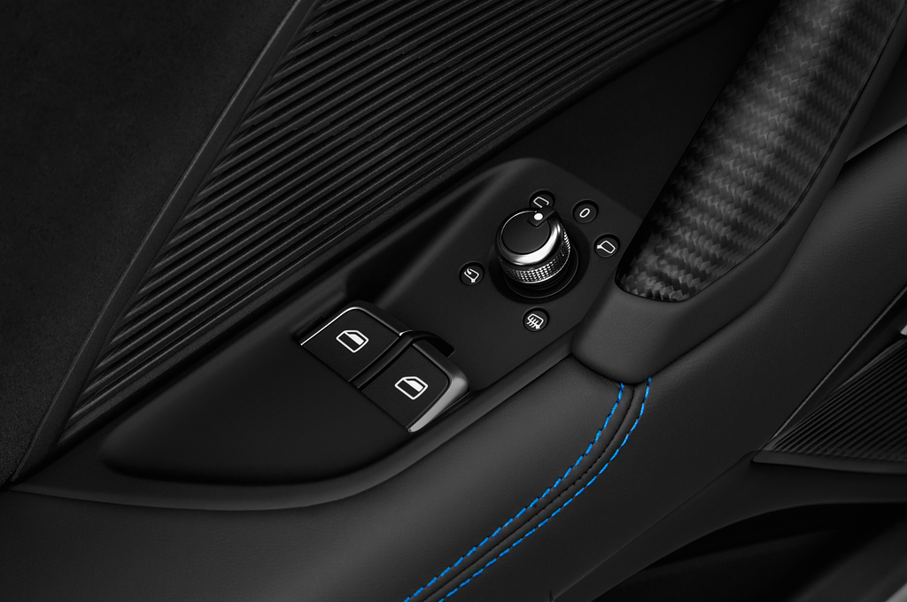 Audi TT RS (Baujahr 2022) - 2 Türen Bedienungselemente Tür