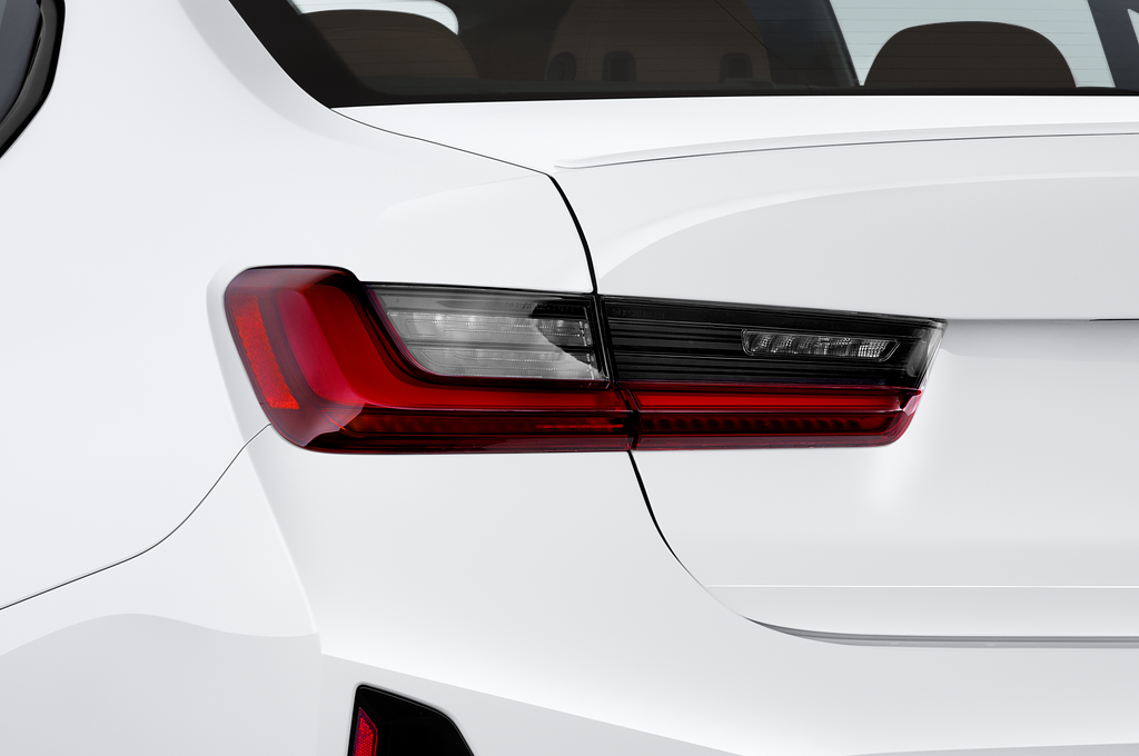 BMW 3 Series (Baujahr 2022) M Sportpaket 4 Türen Rücklicht