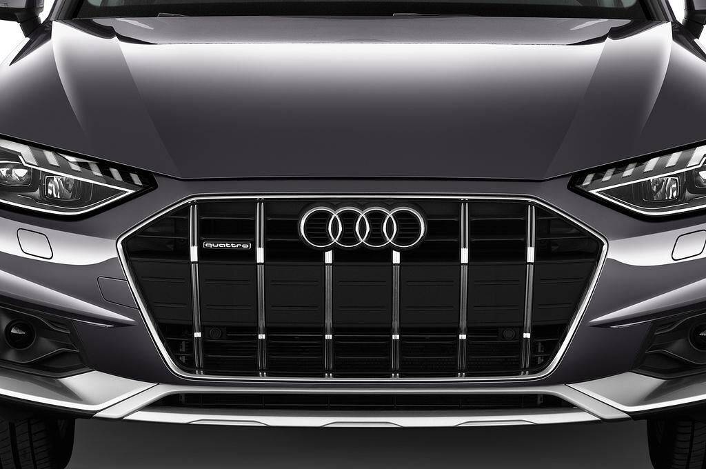 Audi A4 allroad quattro (Baujahr 2020) - 5 Türen Kühlergrill und Scheinwerfer