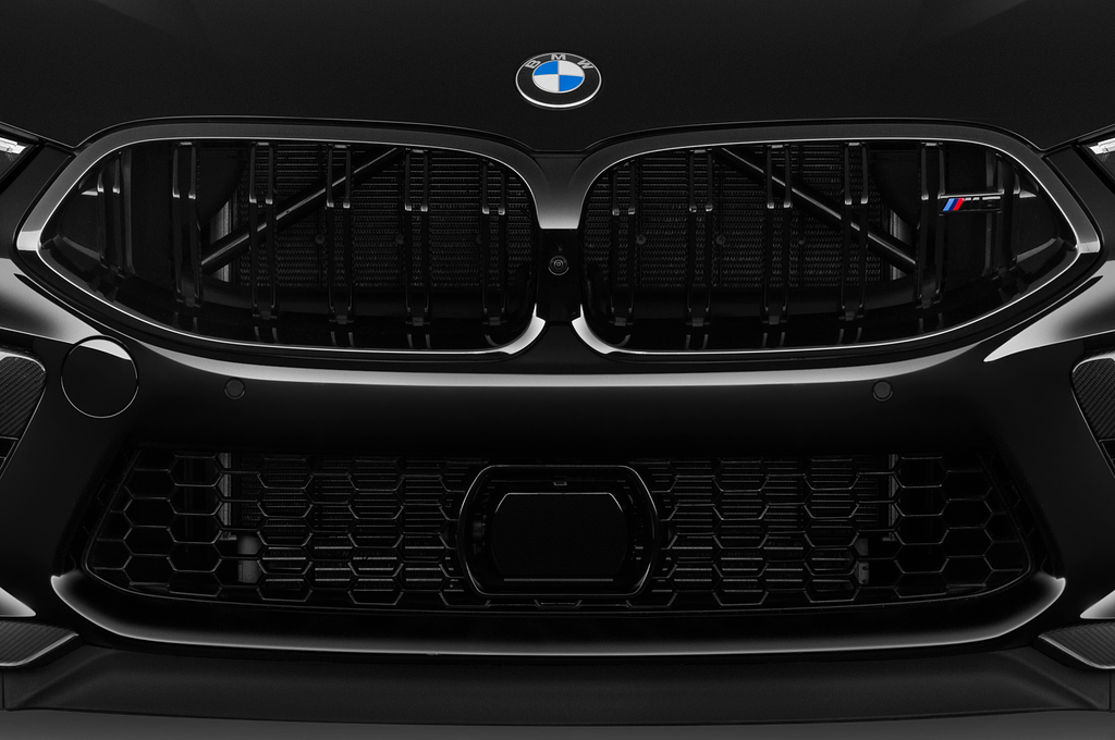 BMW M8 (Baujahr 2021) Competition 2 Türen Kühlergrill und Scheinwerfer