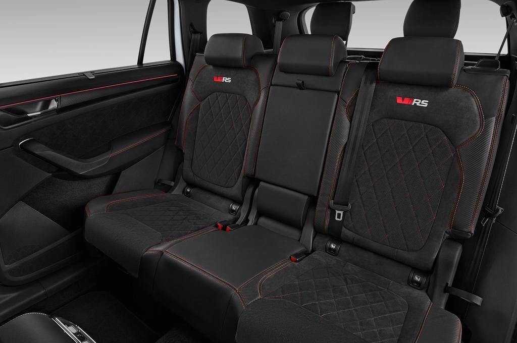 Skoda Kodiaq (Baujahr 2019) RS 5 Türen Rücksitze