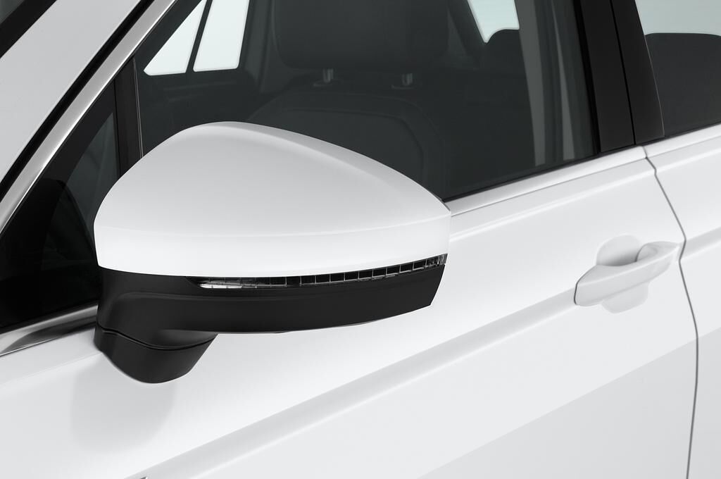 Volkswagen Tiguan (Baujahr 2019) Highline 5 Türen Außenspiegel