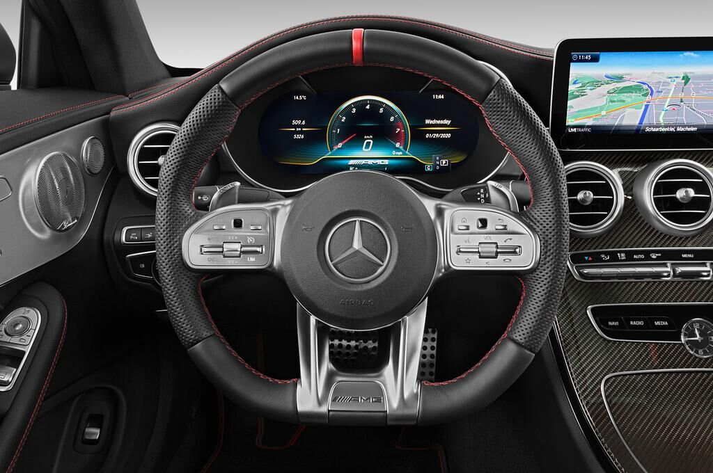 Mercedes C Class (Baujahr 2020) 43 AMG 2 Türen Lenkrad
