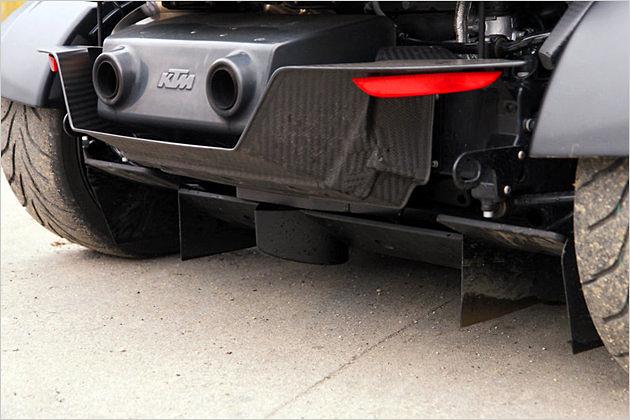 Der Heckdiffusor sorgt für einen optimalen Abtrieb