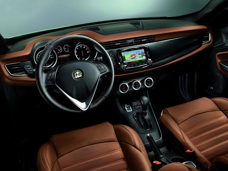Das Interieur der Alfa Romeo Giulietta 2014
