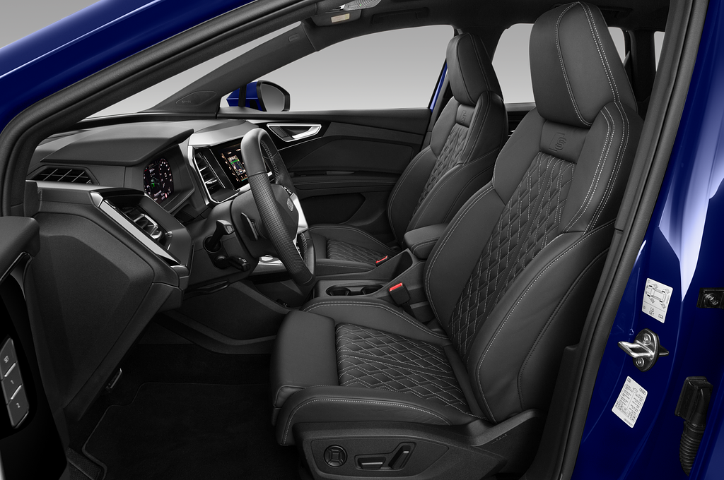 Audi Q4 e-tron (Baujahr 2022) EV S Line 5 Türen Vordersitze