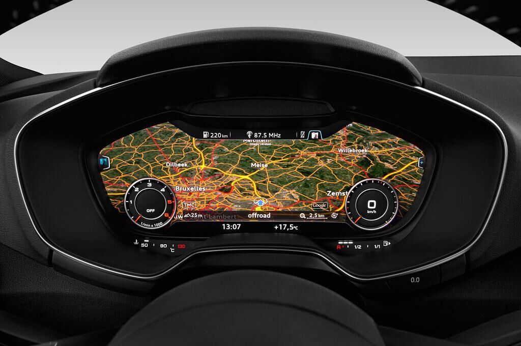 Audi TT (Baujahr 2016) - 3 Türen Tacho und Fahrerinstrumente