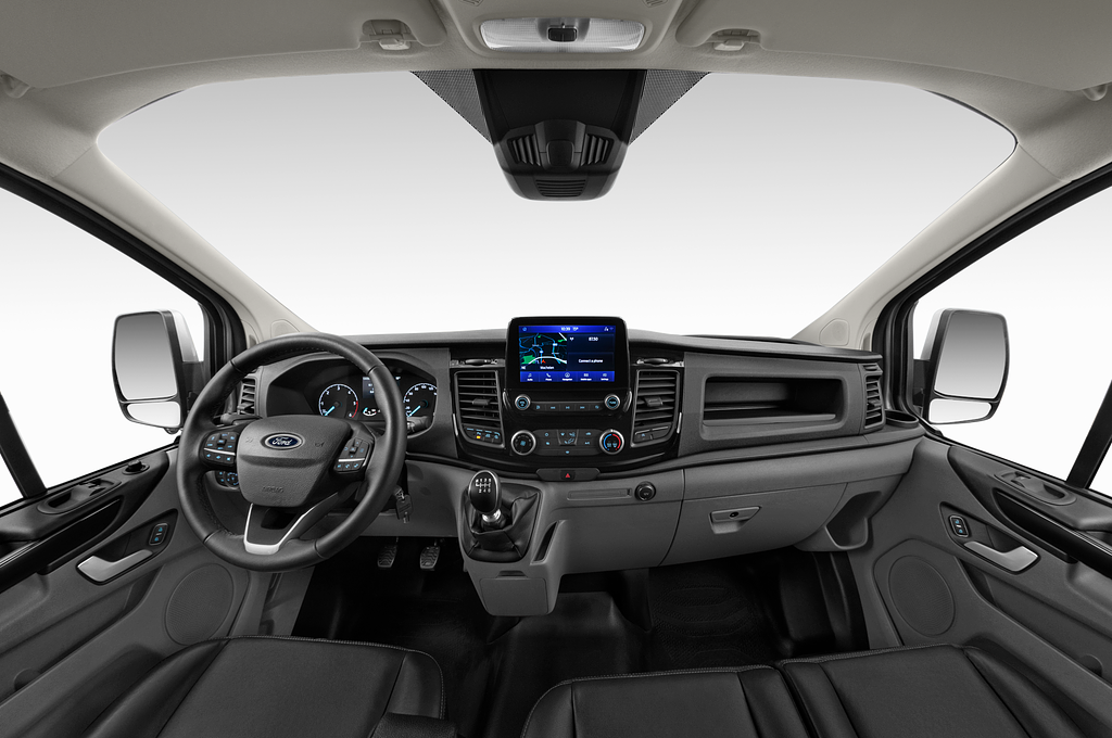 Ford Transit Custom (Baujahr 2022) Trail Regular Cab 4 Türen Cockpit und Innenraum