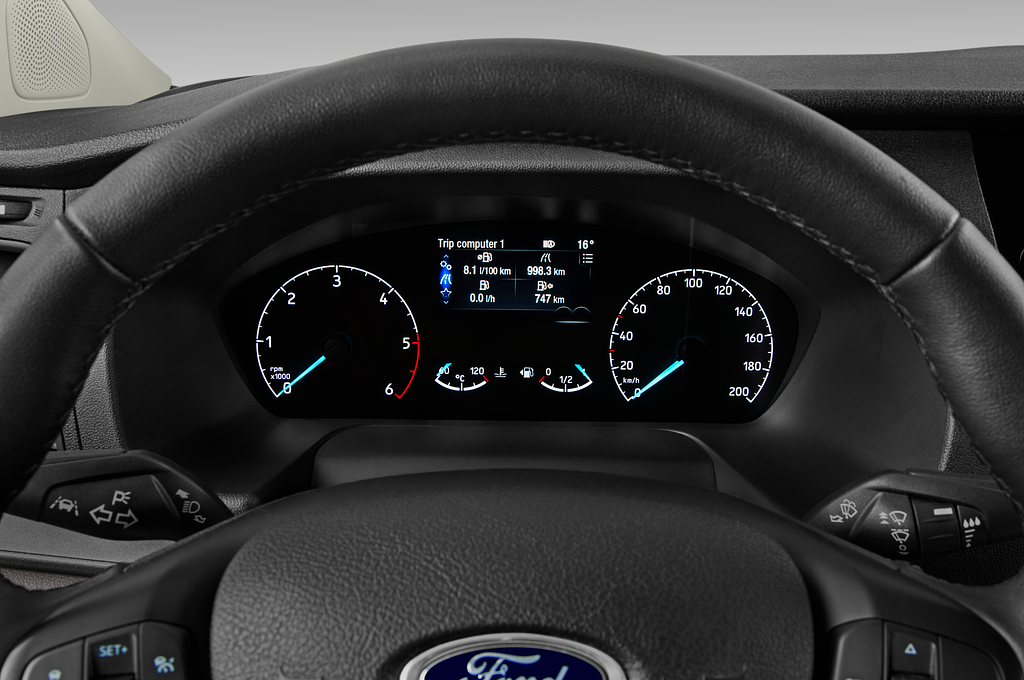 Ford Transit Custom (Baujahr 2022) Trail Regular Cab 4 Türen Tacho und Fahrerinstrumente