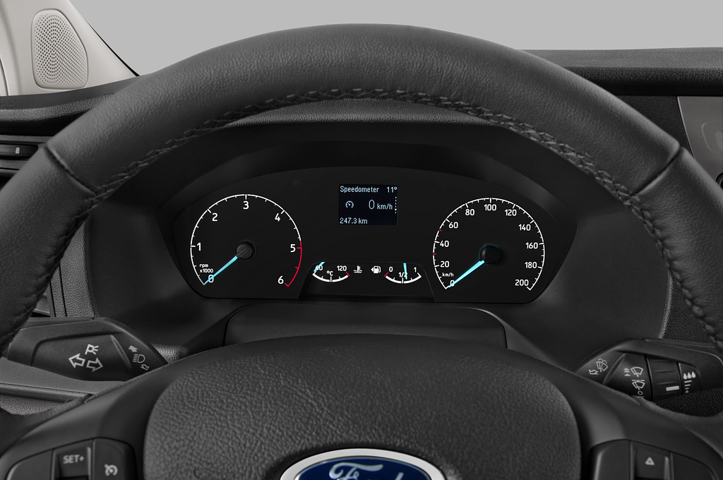 Ford Transit Custom (Baujahr 2021) Trend 4 Türen Tacho und Fahrerinstrumente