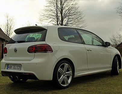 Der Golf R steht im Sommer auf 19-Zoll, im Winter auf 18-Zoll-Felgen