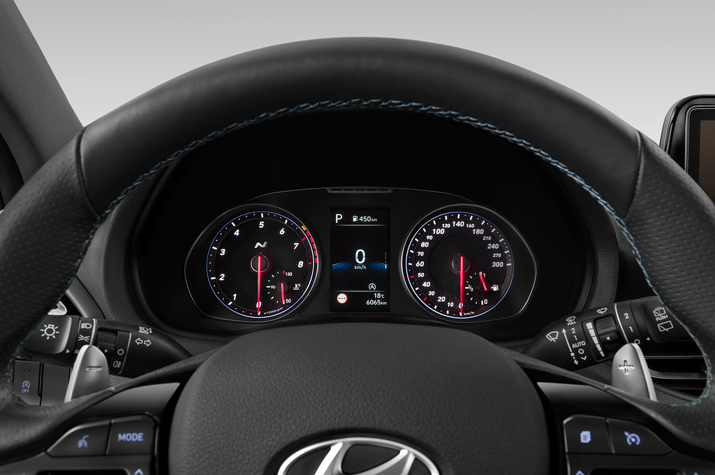 Hyundai i30 N (Baujahr 2021) N Performance 5 Türen Tacho und Fahrerinstrumente