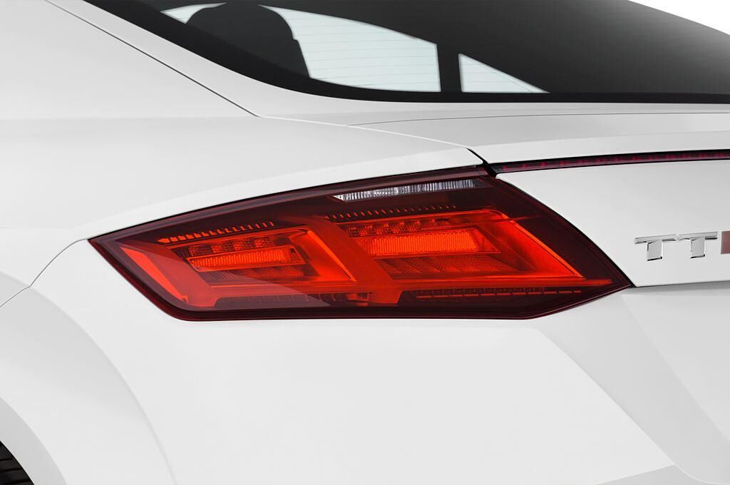 Audi TTS (Baujahr 2017) - 2 Türen Rücklicht