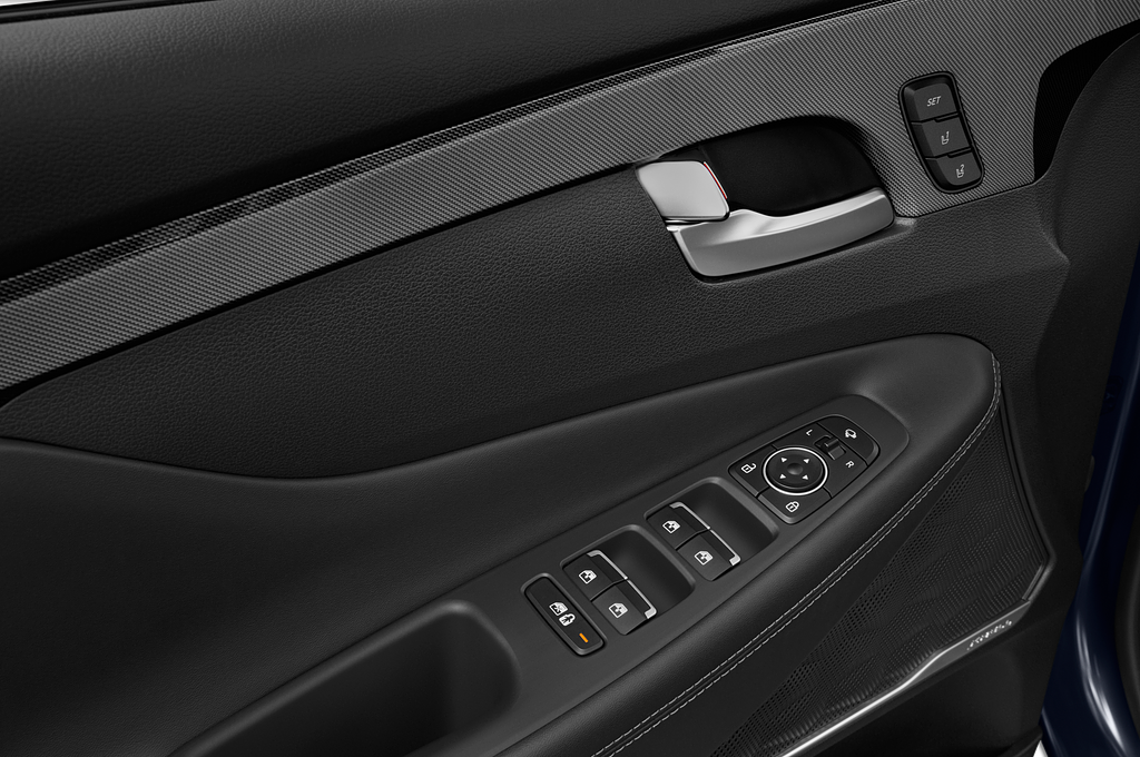 Hyundai Santa FE (Baujahr 2021) Prime 5 Türen Bedienungselemente Tür