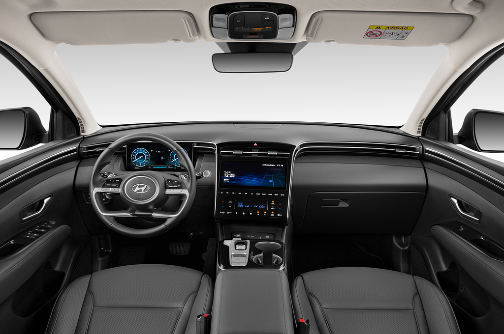 Hyundai Tucson Plug-in Hybrid (Baujahr 2023) Base 5 Türen Cockpit und Innenraum