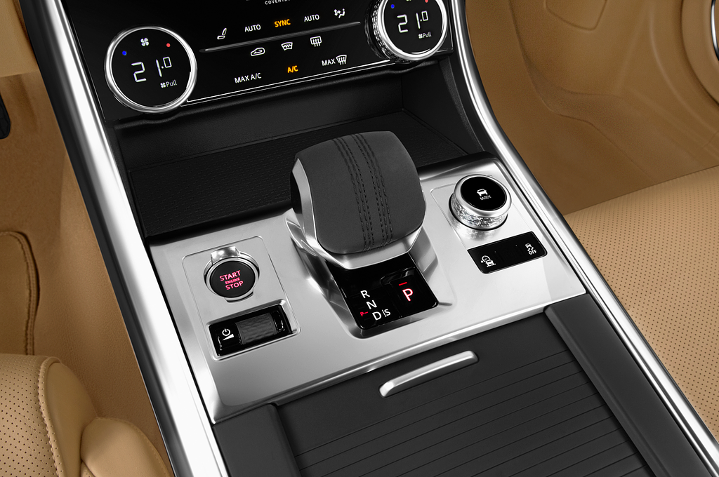 Jaguar XF (Baujahr 2021) SE 4 Türen Schalthebel