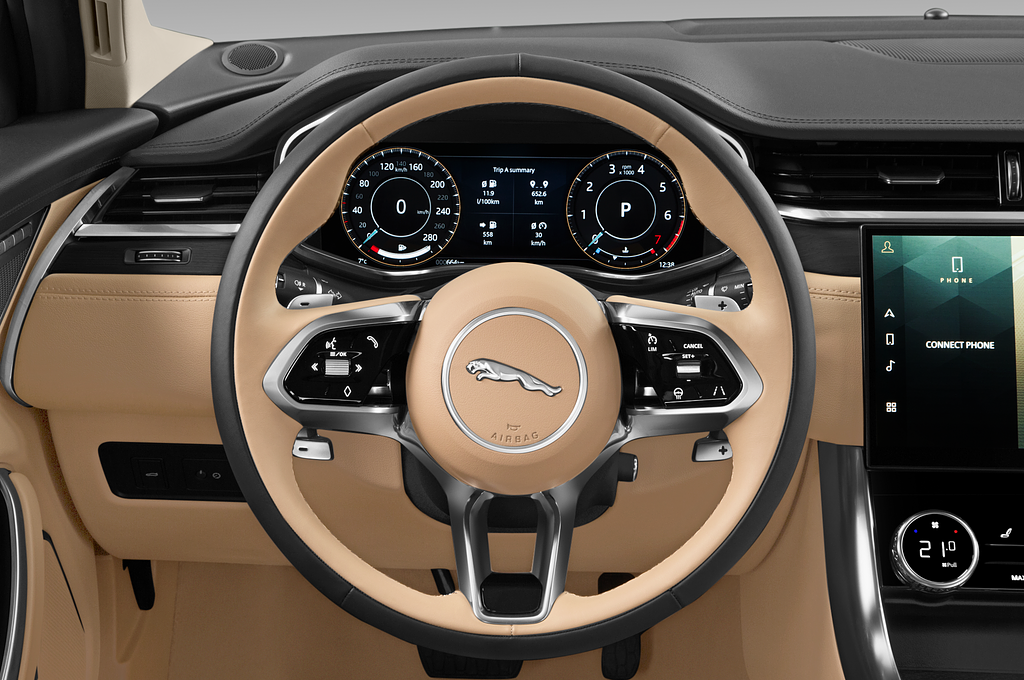 Jaguar XF (Baujahr 2021) SE 4 Türen Lenkrad