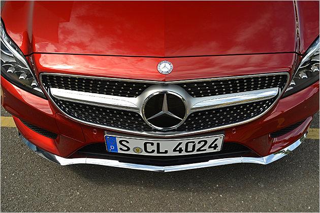 Diese Ausprägung des Diamantgrills ist Bestandteil des AMG-Line-Pakets