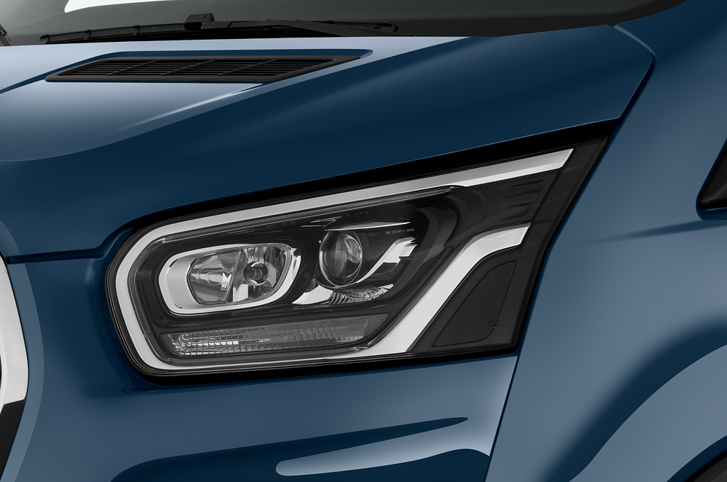 Ford e-Transit (Baujahr 2023) Trend 4 Türen Scheinwerfer