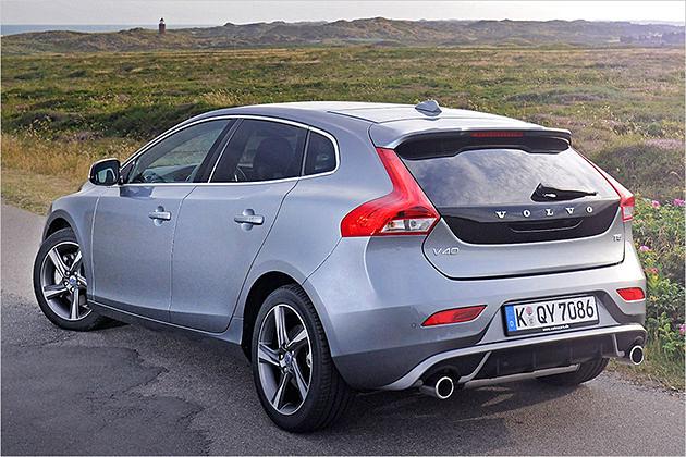 Unser Volvo V40 T5 hat das optionale R-Design-Paket an Bord