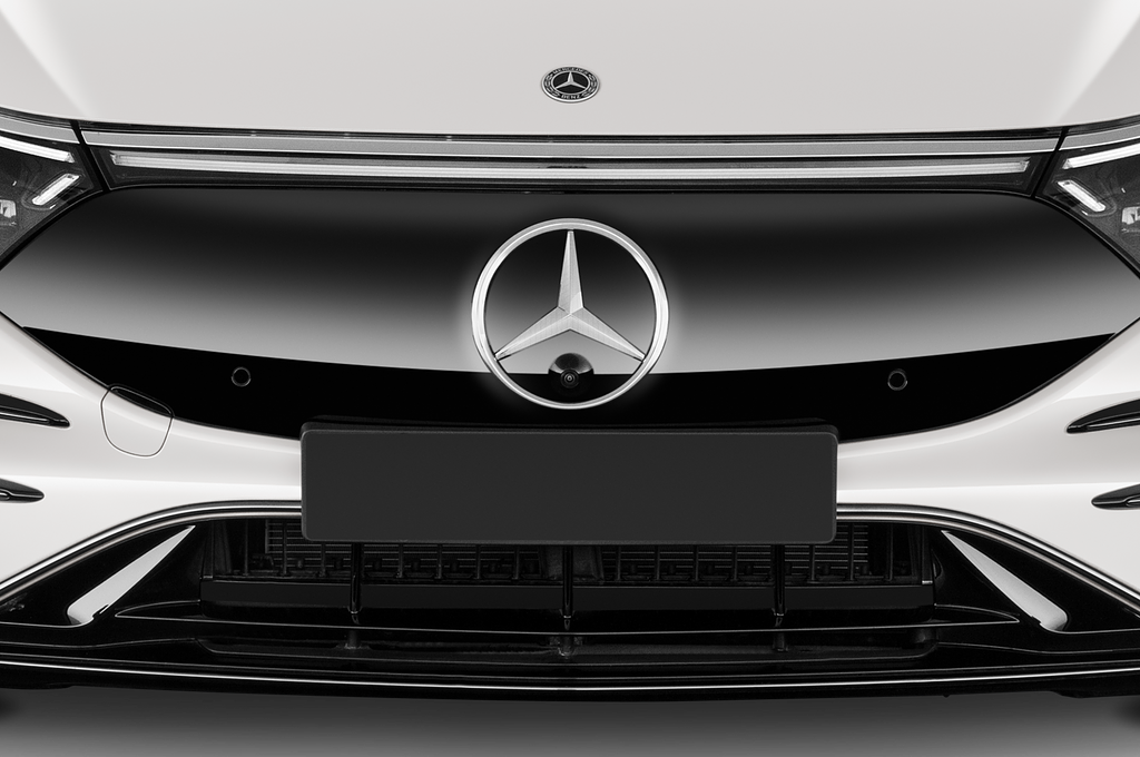 Mercedes EQS (Baujahr 2022) Edition 1 5 Türen Kühlergrill und Scheinwerfer