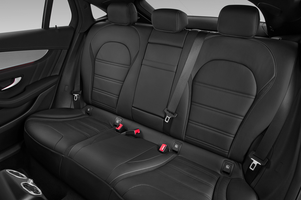 Mercedes GLC Coupe (Baujahr 2021) AMG GLC 63 S 5 Türen Rücksitze