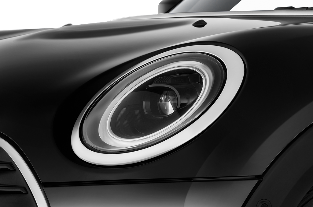 MINI Clubman (Baujahr 2022) Cooper Essential 5 Türen Scheinwerfer