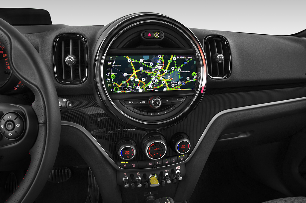 MINI Countryman (Baujahr 2020) Cooper SE ALL4 5 Türen Mittelkonsole