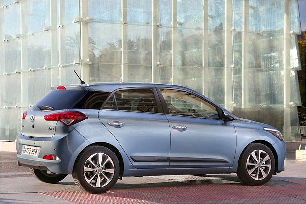 Der i20 ist fünftürig. Für 2015 wird jedoch ein dreitüriges i20 Coupé angekündigt