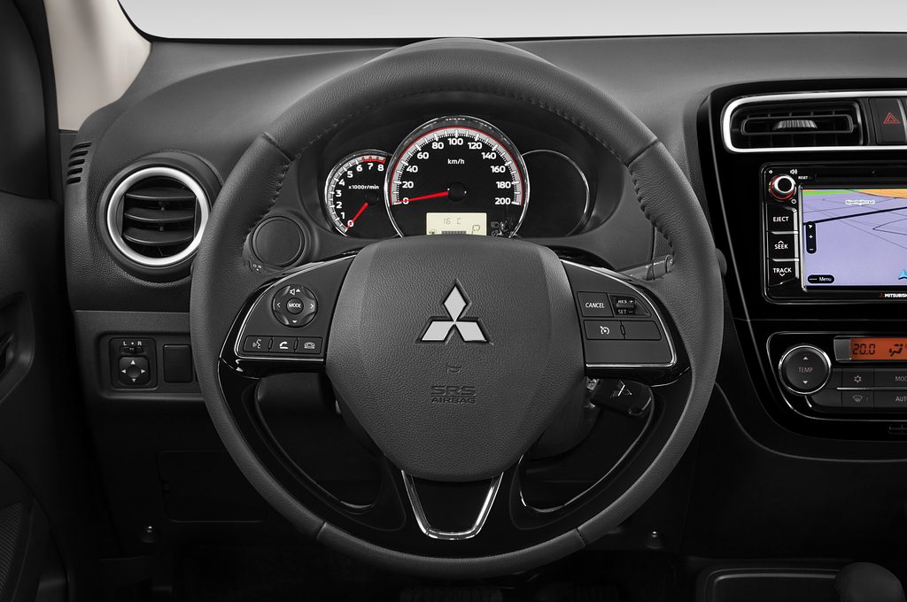 Mitsubishi Space Star (Baujahr 2020) Intro Edition + 5 Türen Lenkrad