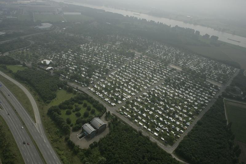 Das Caravan Center wird jedes Jahr zum größten Stellplatz Europas.