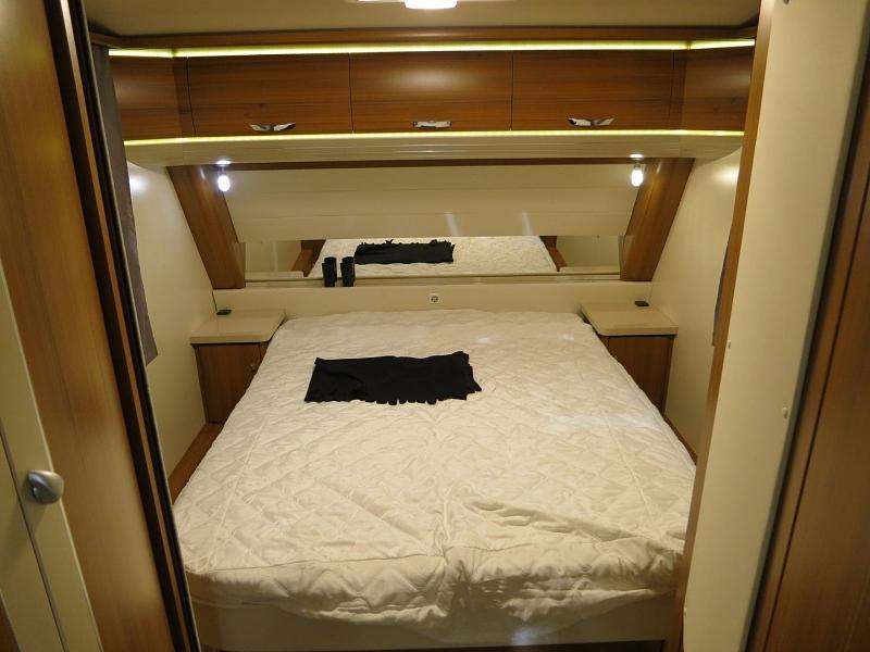 Betten in allen Variationen und Größen sind auf dem Caravan Salon 2014 zu sehen.