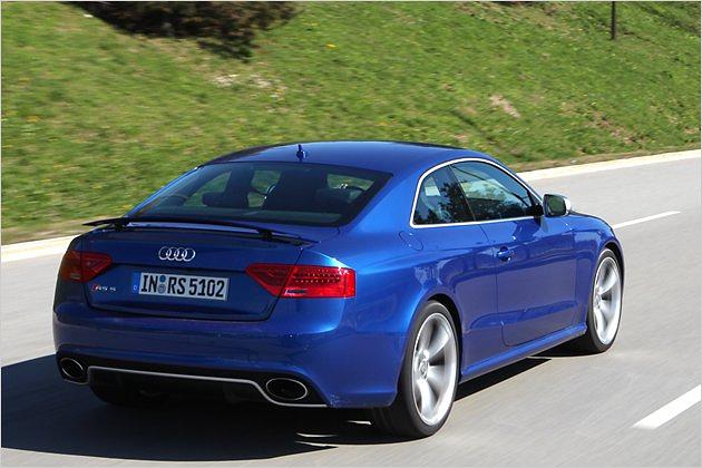 Je nach Fahrwerkseinstellung liegt der RS 5 komfortabel oder bretthart auf dem Asphalt