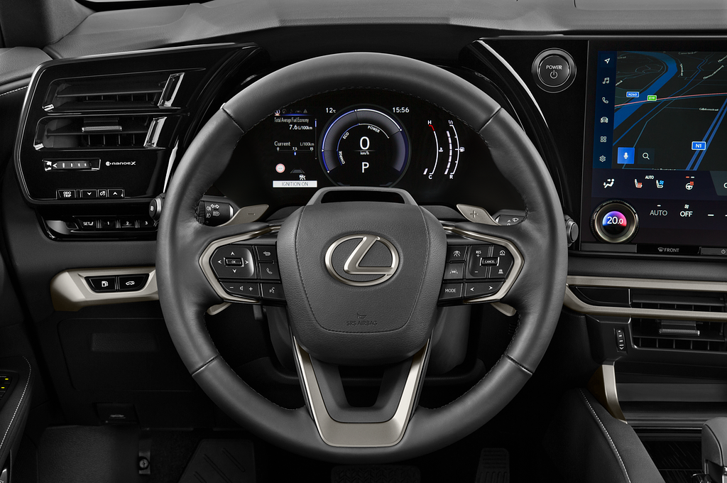 Lexus RX (Baujahr 2023) Executive Line 5 Türen Lenkrad