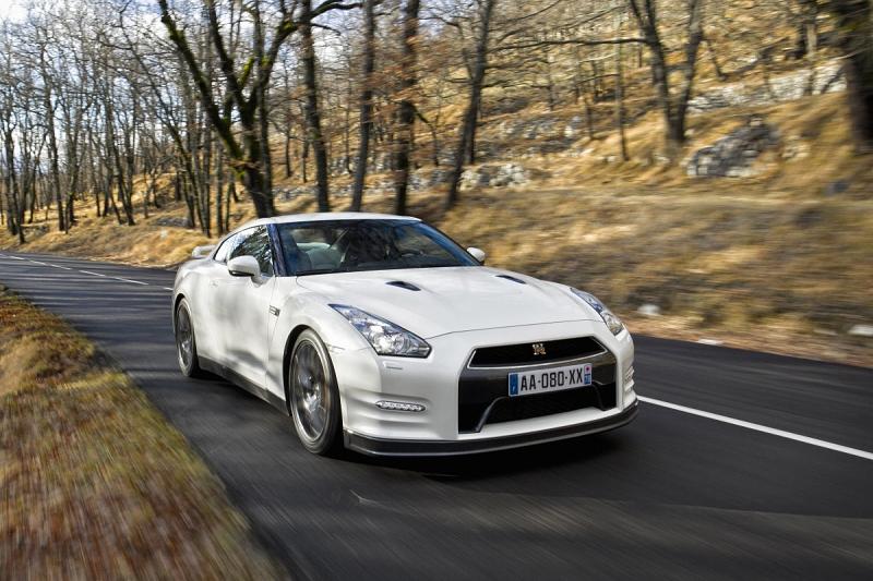 Nissan GT-R