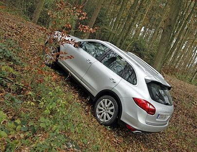 Mit seinem 100-Liter-Tank schafft er um die 1.000 Kilometer.
