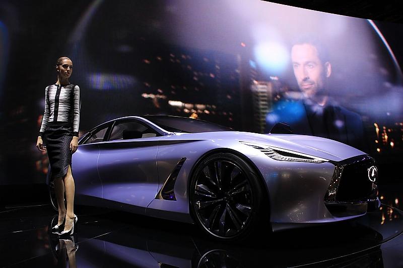 Das Infiniti Q80 concept sieht super aus.