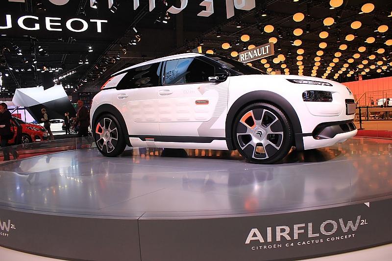 Lediglich zwei Liter auf 100 Kilometern soll der Franzose dank dieser Maßnahmen verbrauchen.