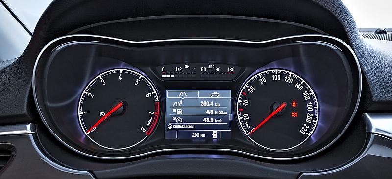 Das Kombiinstrument lässt sich gut ablesen