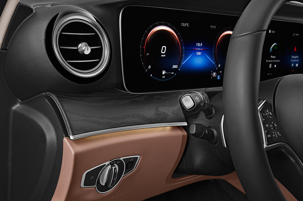 Mercedes E Class (Baujahr 2021) All terrain Avantgarde 5 Türen Lüftung