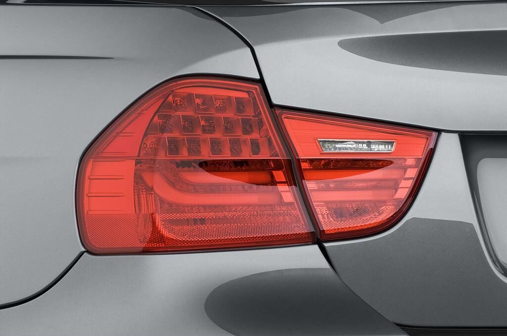 BMW 3 Series (Baujahr 2010) 335i 4 Türen Rücklicht