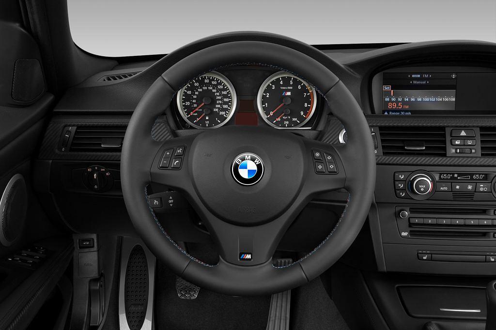 BMW M3 (Baujahr 2010) M3 4 Türen Lenkrad