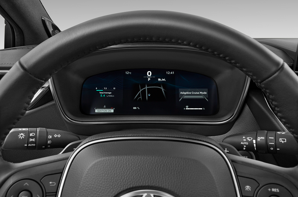 Toyota Corolla Hybrid Touring Sports (Baujahr 2023) Lounge 5 Türen Tacho und Fahrerinstrumente