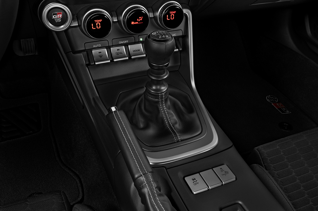 Toyota GR86 (Baujahr 2022) Base 2 Türen Schalthebel