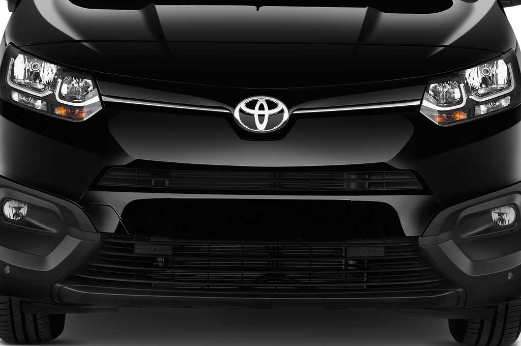 Toyota Proace City (Baujahr 2020) - 4 Türen Kühlergrill und Scheinwerfer