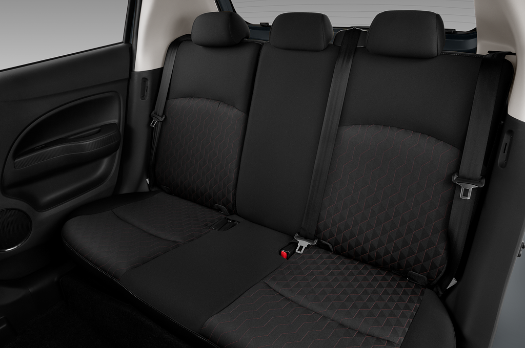 Mitsubishi Space Star (Baujahr 2020) Intro Edition 5 Türen Rücksitze