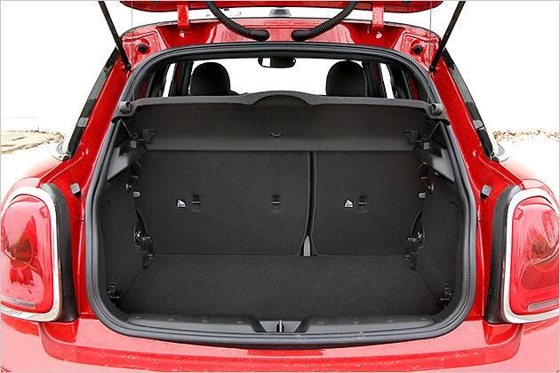 Das Kofferraumvolumen wächst um 67 auf 278 Liter