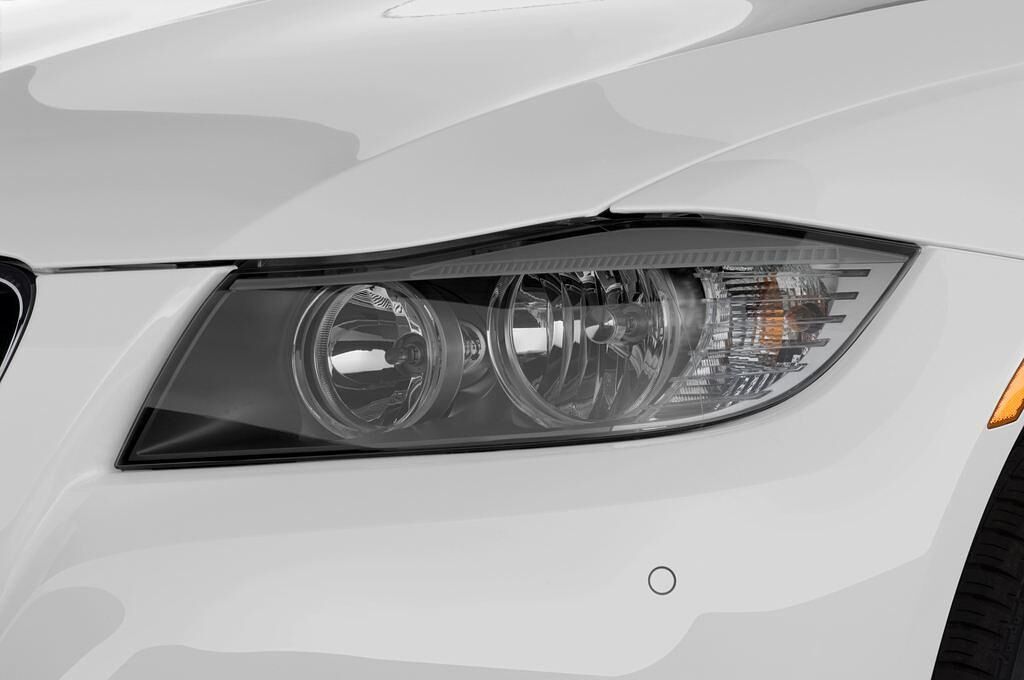 BMW 3 Series (Baujahr 2010) 325i Touring 5 Türen Scheinwerfer