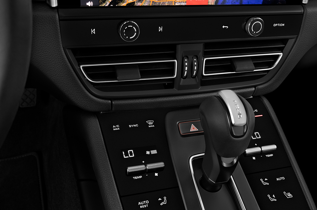 Porsche Macan (Baujahr 2022) Base 5 Türen Temperatur und Klimaanlage