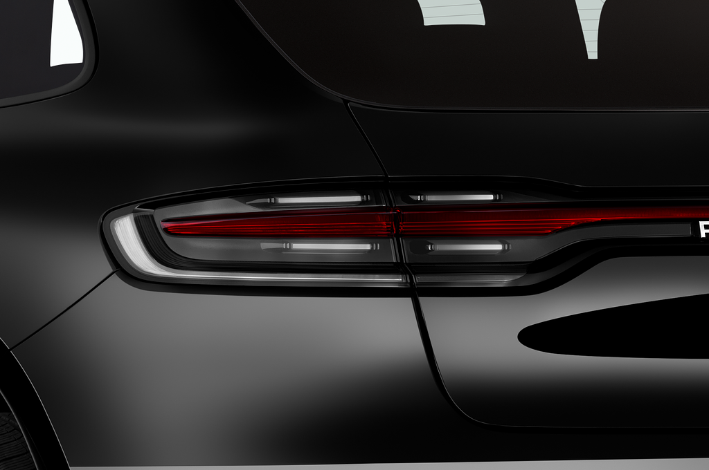 Porsche Macan (Baujahr 2022) Base 5 Türen Rücklicht